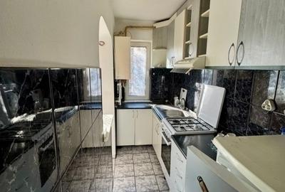 Apartament 3 camere, Podu Roș – Fără risc seismic, etaj 2 - 5