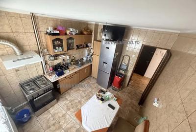 Decomandat spatios 2 camere Baicului - 6