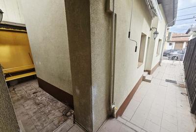 Casă 3 camere de închiriat, zona Centrală–ideală pentru salon/birouri - 16