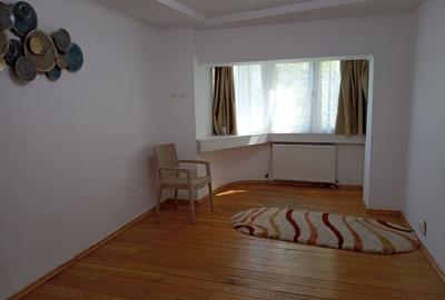 Aviației vizavi de Promenada - 8