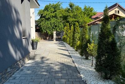 PROPRIETAR - . Vând casa  la padure  Mogosoaia - 14