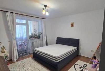 Apartament cu 2 camere semidecomandat în Florești