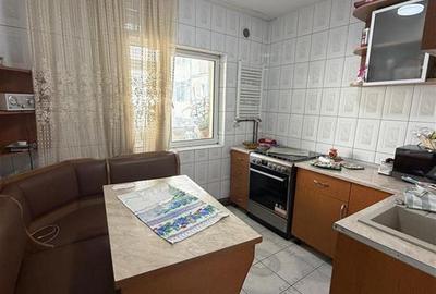 Apartament 3 camere, etaj intermediar- Nicolina, Pizza Nico - 5