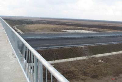 Teren Stefanesti - Austostrada Bucuresti-Brasov! - 1