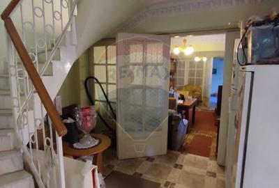 VANZARE SPECIALA Casă / Vilă cu 7 camere, Uverturii MILITARI/Duplex - 2