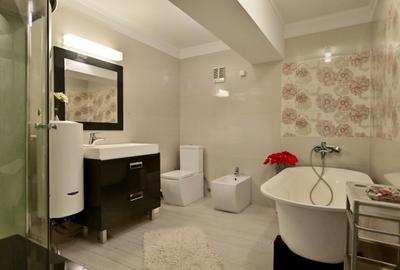 Inchiriere 3 camere 100mp Bd.Unirii nr.8 - Fantani cu Loc de parcare inclus - 19