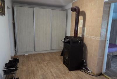 Casă de vânzare cu 3 camere – Zona Soarelui - 12
