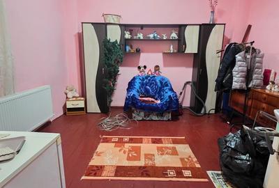 CENTRU 2 CORPURI DE CASA DIN CARAMIDA 5 CAMERE 2 BAI 2 BUCATARII UTILITATI, GAZE - 27