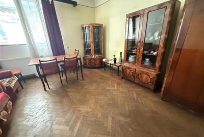 Casa cu 2 intrari pretabila regim hotelier sau  locuit - 4