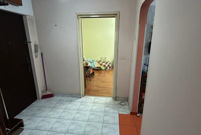 Alexandru Obregia,Straduintei Statie STB 1-2 Min,Piata Berceni - 6