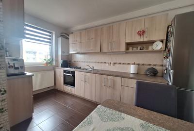 0% comision, 2 camere, strada Florilor, cu parcare, etaj 3/4, Floresti - 11