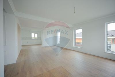 De vânzare Casă Nouă, finisată, 4 camere - Paleu - 8
