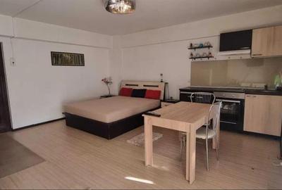 Apartament zona Palas, Lângă Lazăr Residence - 1