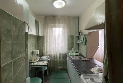 Apartament 4 camere în zona MC DONALDS - 4