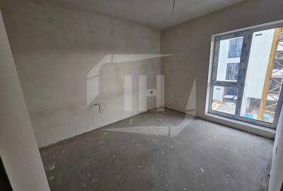 Apartament 3 camere plus parcare in zona Regal - 5