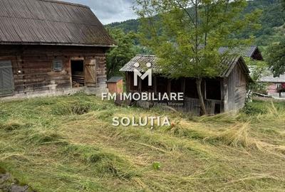 Casă de vânzare în Moisei, zonă turistică- 23 ari teren! - 2