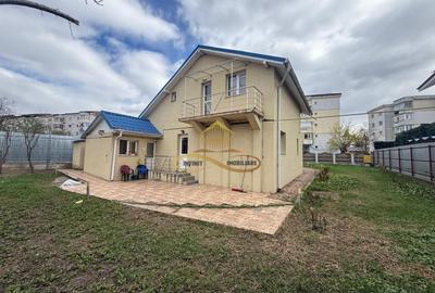 Casa de vanzare in Bacau strada 22 Decembrie - 28