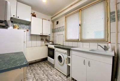 2 cam - centrala termica - 2 AC - et 2/7 - str Vigoniei - bloc 1965 - 8