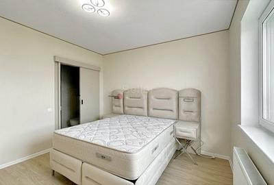 Structura Generoasa Zona Coresi Mall - 18