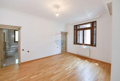 Eleganta arhitecturala si rafinament contemporan in zona Cotroceni - 15