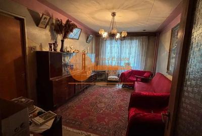 Apartament cu 3 camere semidecomandat în Lujerului