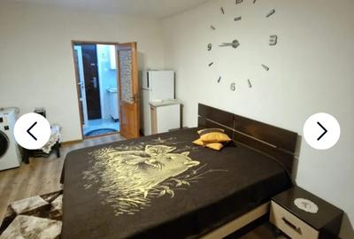 Billa-garsoniera,etaj 1, mobilata și utilata.  270eur - 1