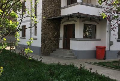 De vanzare ultracentral casa 202mp, teren 600mp - 1