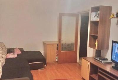 79990 euro -2camere -53mp- Sebastian - bloc 1983 - 2