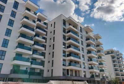 Penthouse cu 4 camere decomandat în Pipera