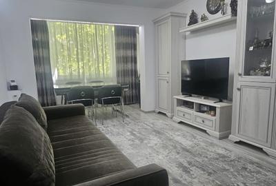 Apartament cu 2 camere decomandat, mobilat în Tomis Nord