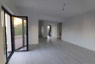 Casă parter, 3 camere, 818 mp teren, zona Valea Adanca - 1