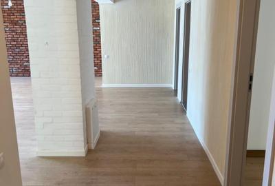 Apartament de 4 camere, 120 mp, terasa de 70 mp, view SUPERB, zona Vivo - 8