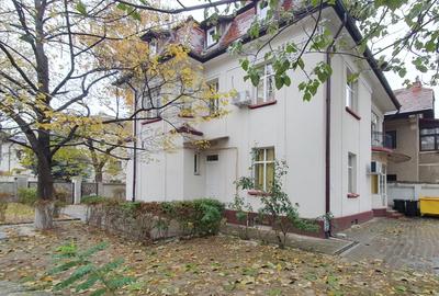Casa individuala de vanzare in Cotroceni, curte, teren 475 mp, zona de exceptie - 1