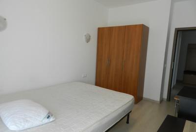 Închiriere 2 camere decomandat | 54 mp + balcon | Parcare subterană - 10