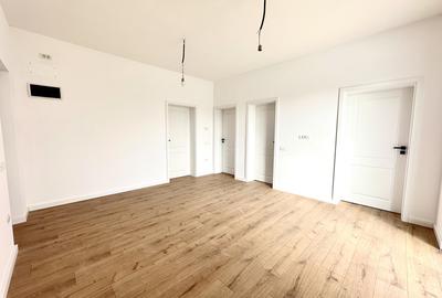 Apartament cu 3 camere decomandat în Remetea Mare