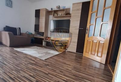 Garsoniera 32 mp, etaj 1/4, izolata, Far, Bld 1 Mai, incadrata, semidecomandata - 1