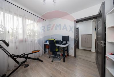 Casă individuală,cu beci, în cartierul Izvor – eleganță  confort - 21