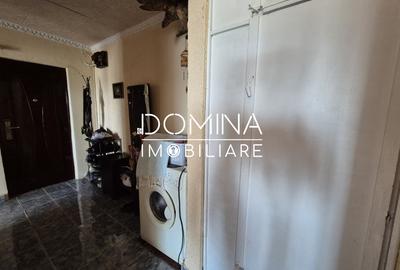 Vânzare apartament 2 camere, et. 2,  situat în Rovinari, strada Sporturilor - 7