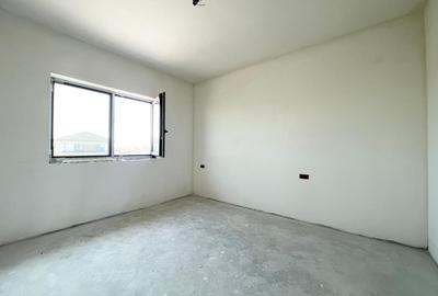 Duplex 5 camere, toate utilitatile - Mosnita - 15