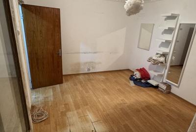 3 camere | etaj 1 | decomandat | 150 m Metrou Raul Doamnei - 2