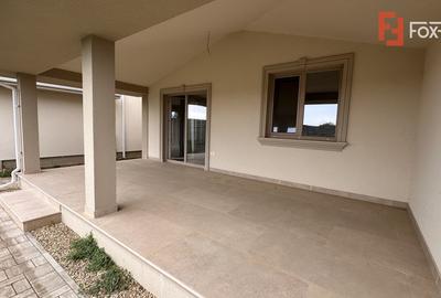 Duplex de vanzare cu 5 camere, despartit prin garaj, zona Giroc - 16