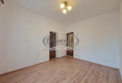 Apartament in imobil interbelic, str. Emil Racovita - 5