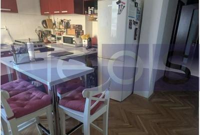 VANZARE  3 CAMERE  IN  VILA INTERBELICA  –PIATA VICTORIEI - 2