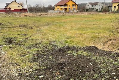 Teren Construcții intravilan de 1200 mp, în Iclod