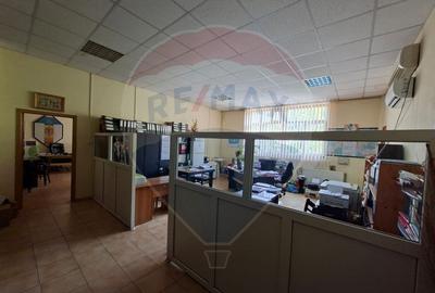 Spațiu de birouri de 100mp de închiriat în zona Dambul Rotund - 1