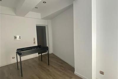 Spatiu Birou 6 camere Metrou Romana - 7