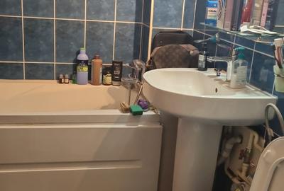 Crangasi , 2 minute metrou - 9