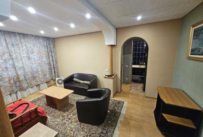 Titan Grigorescu langa metrou p/8  cu balcon si beci mobilat utilat complet - 1