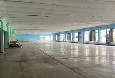 Spațiu Comercial Ultracentral de închiriat!! - 1