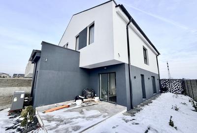 Duplex cu 4 camere în Giroc